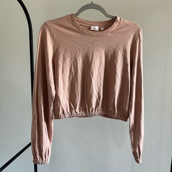 WILFRED x ARITZIA | 100% Cotton Crop Long Sleeve Top in Light Pink | Size M - Picture 1 of 6